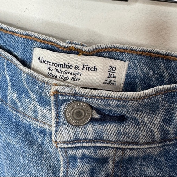Abercrombie & Fitch Light Blue Straight Jeans - Picture 2 of 4